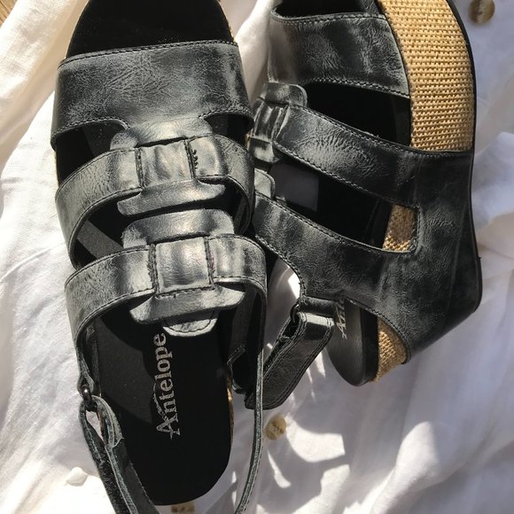 Antelope 876 Woven Plate metallic black sandals 38 - Picture 5 of 10